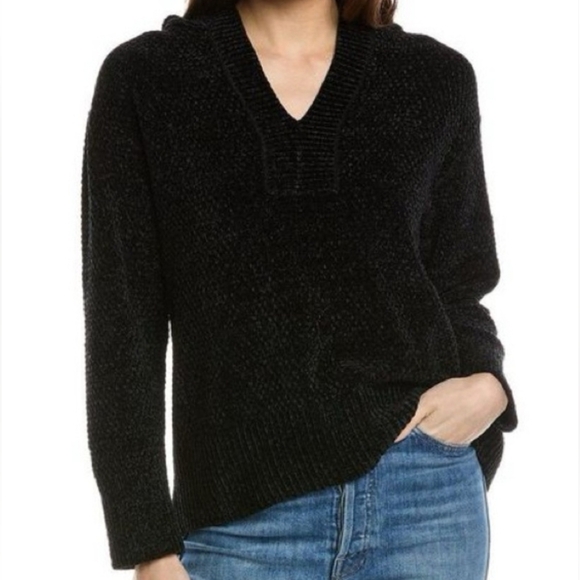 Tommy Bahama Sweaters - Tommy Bahama Island Luna Chenille Hoodie Black. Medium